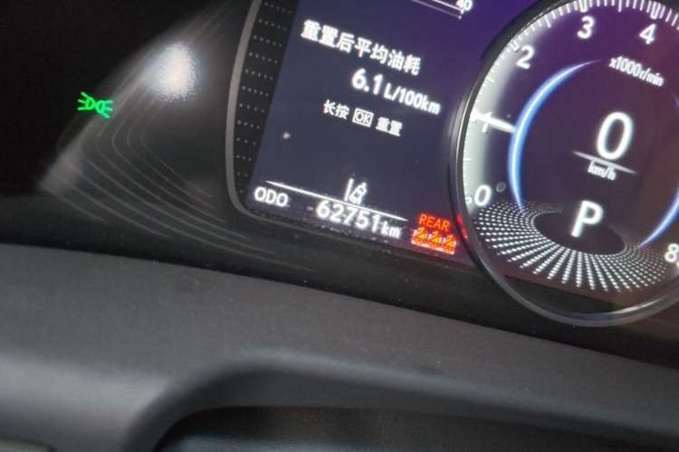 Used Lexus ES 2021 200 Excellence Edition Odometer Close Up