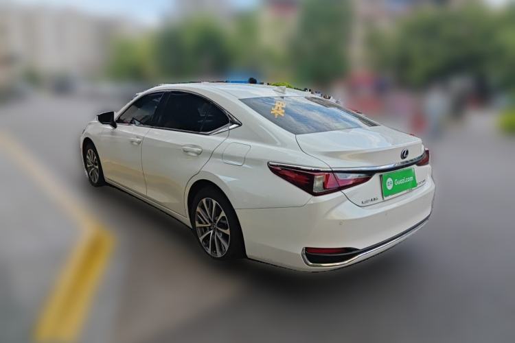 Used Lexus ES 2021 200 Excellence Edition Rear Left 45 Deg