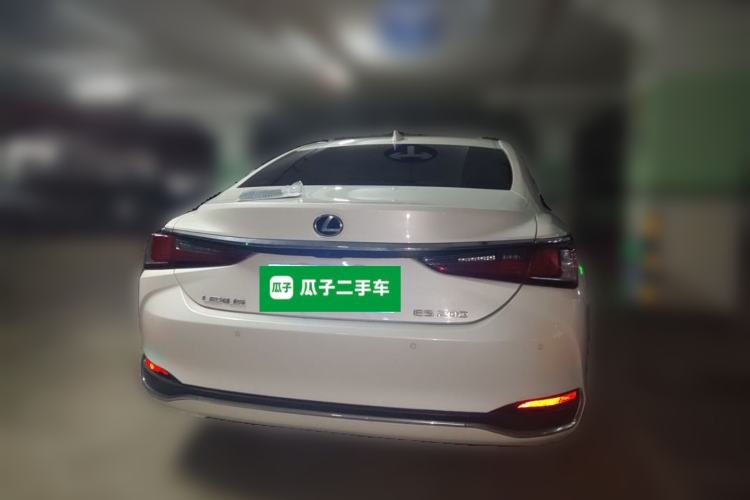 Used Lexus ES 2021 200 Excellence Edition Rear