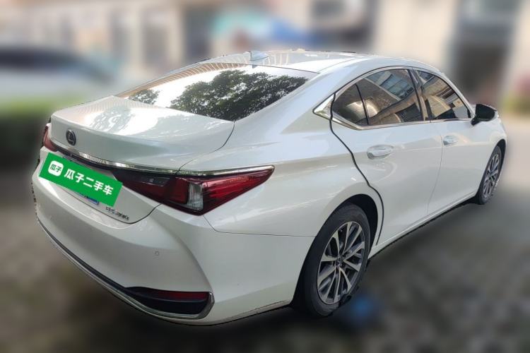 Used Lexus ES 2021 200 Excellence Edition Rear Right 45 Deg