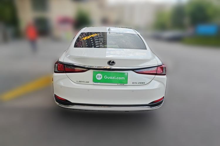 Used Lexus ES 2021 200 Excellence Edition Rear