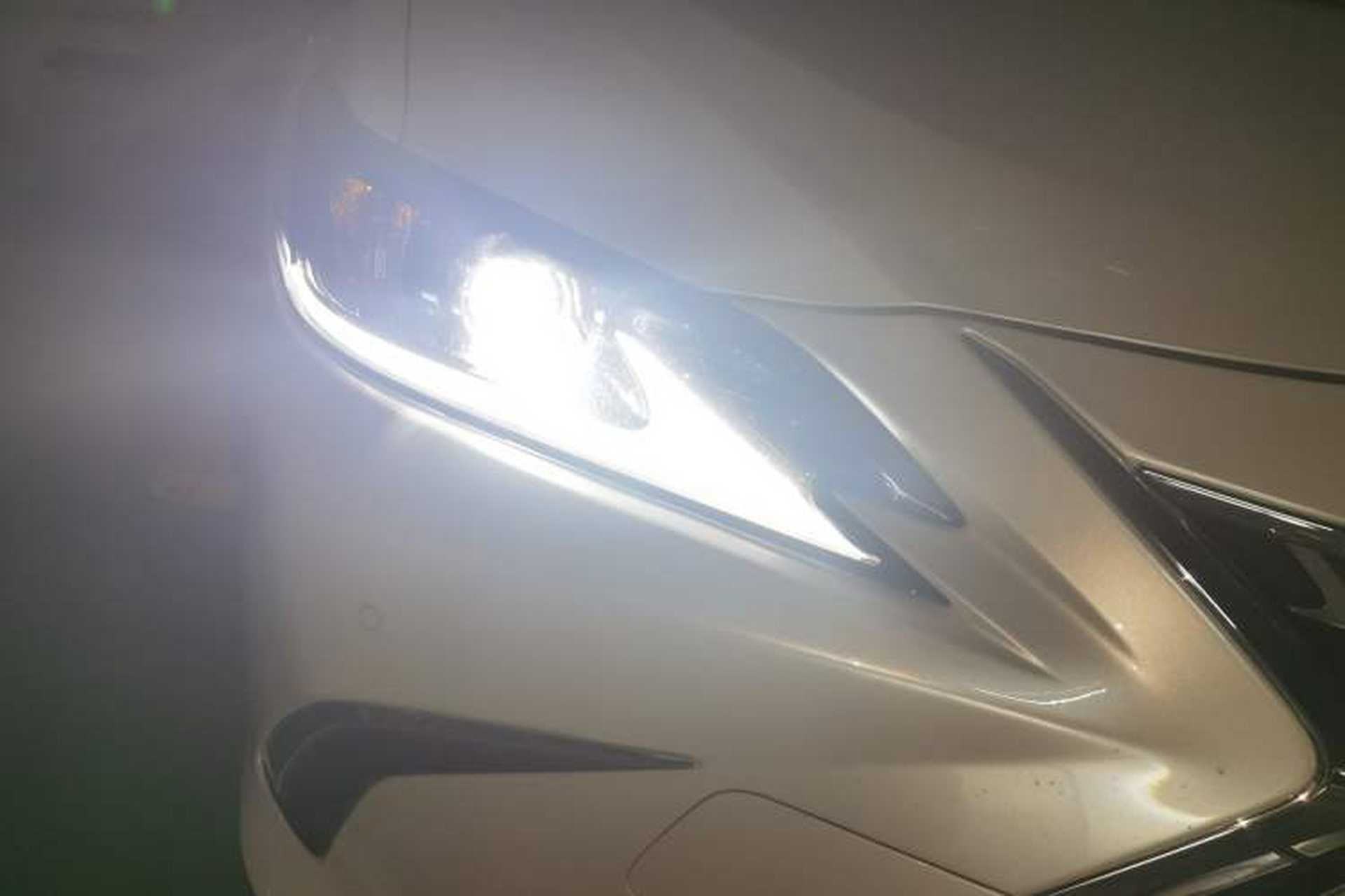 Used Lexus ES 2021 200 Luxury Edition Right Front Headlight