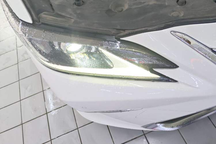 Used Lexus ES 2021 200 Excellence Edition Right Front Headlight