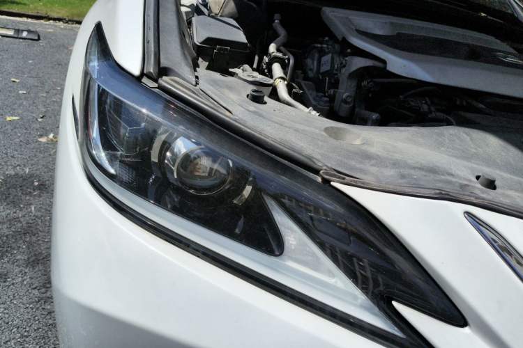 Used Lexus ES 2021 200 Excellence Edition Right Front Headlight