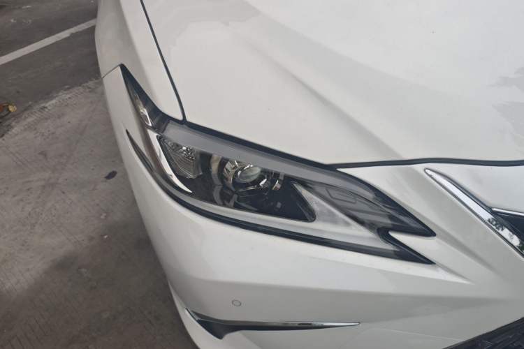 Used Lexus ES 2021 200 Excellence Edition Right Front Headlight