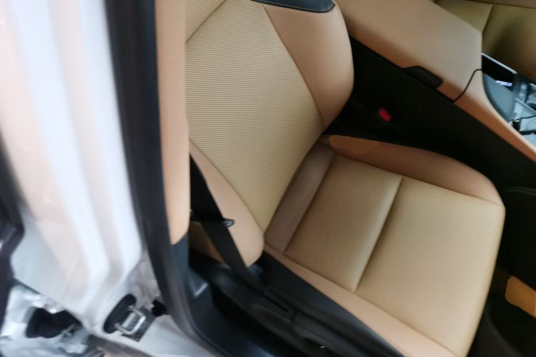 Used Lexus ES 2021 200 Excellence Edition Right Front Seat