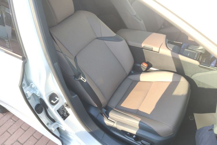 Used Lexus ES 2021 200 Excellence Edition Right Front Seat