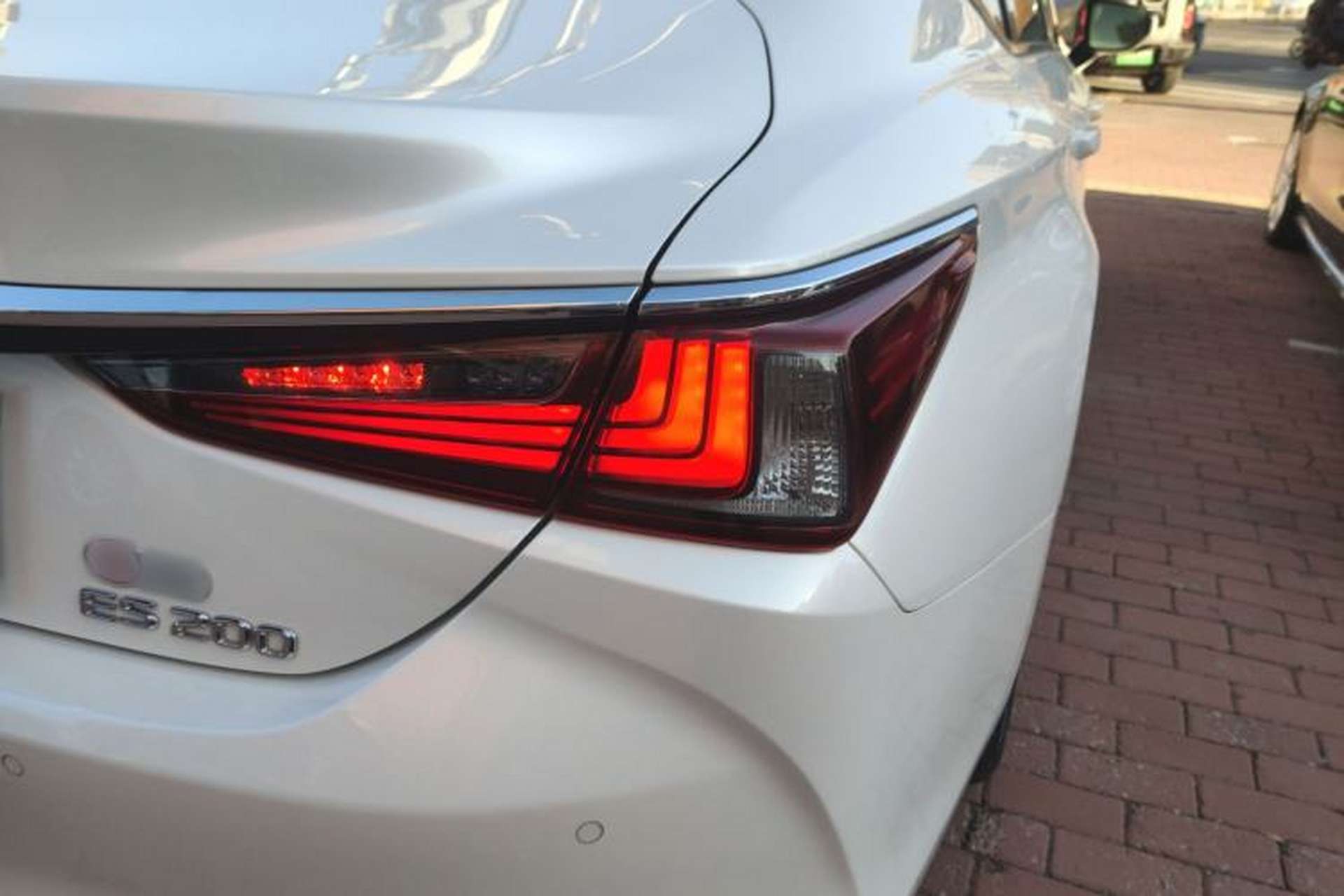 Used Lexus ES 2021 200 Excellence Edition Right Rear Taillight