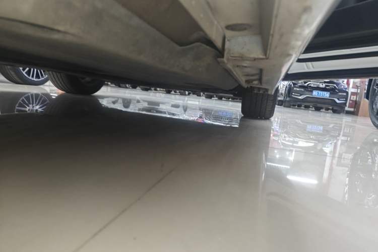 Used Lexus ES 2021 200 Excellence Edition Right Side Sill