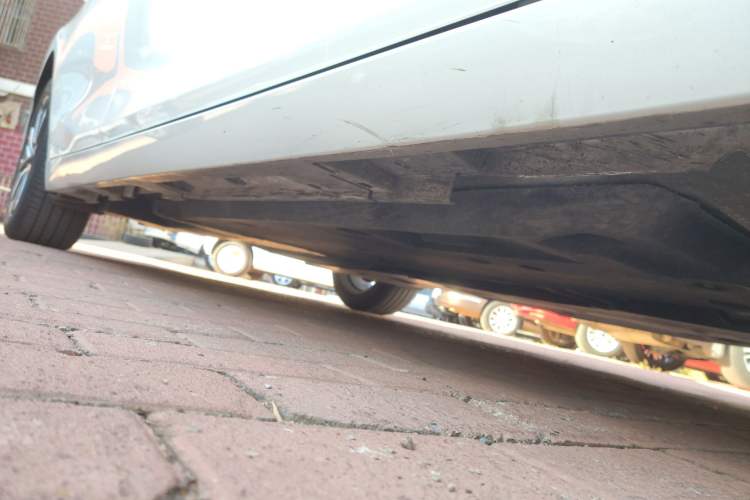 Used Lexus ES 2021 200 Excellence Edition Right Side Sill