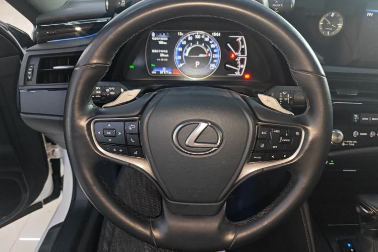 Used Lexus ES 2021 200 Excellence Edition Steering Wheel