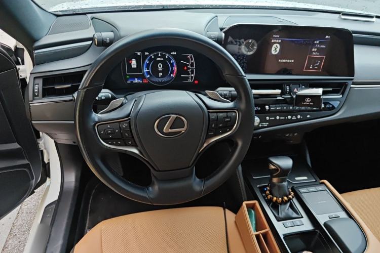 Used Lexus ES 2021 200 Excellence Edition Steering Wheel