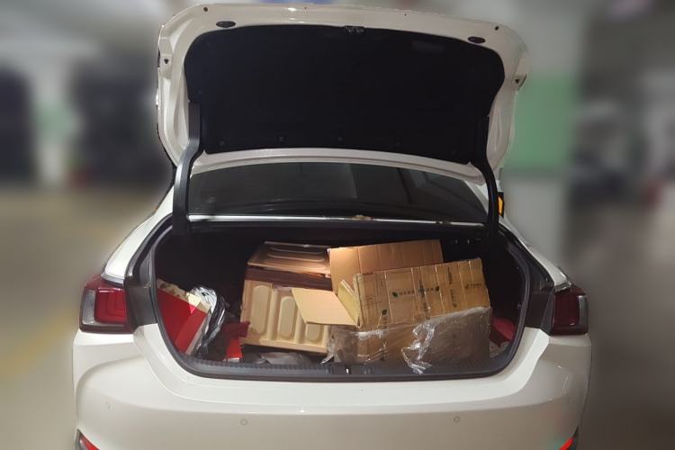 Used Lexus ES 2021 200 Excellence Edition Trunk