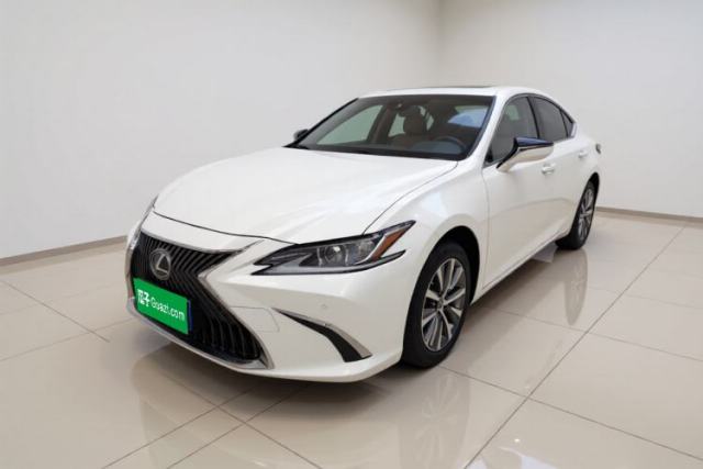 Used Lexus ES 2021 200 Excellence Edition