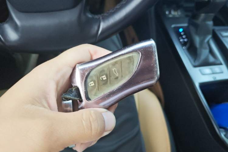 Used Lexus ES 2021 200 Excellence Edition Vehicle Key