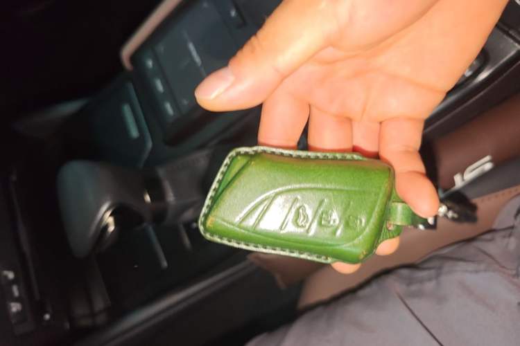 Used Lexus ES 2021 300h Deluxe Edition Vehicle Key