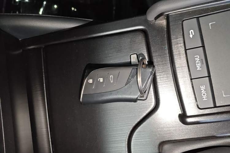 Used Lexus ES 2021 200 Excellence Edition Vehicle Key