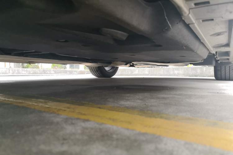Used Lexus ES 2021 300h Excellence Edition Chassis Front Left