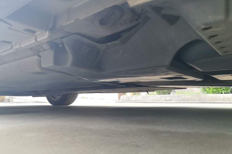 Used Lexus ES 2021 300h Excellence Edition Chassis Rear Left