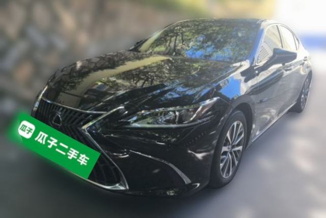 Used Lexus ES 2022 300h Excellence Edition