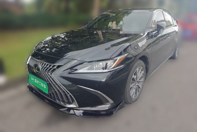 Used Lexus ES 2022 300h Excellence Edition