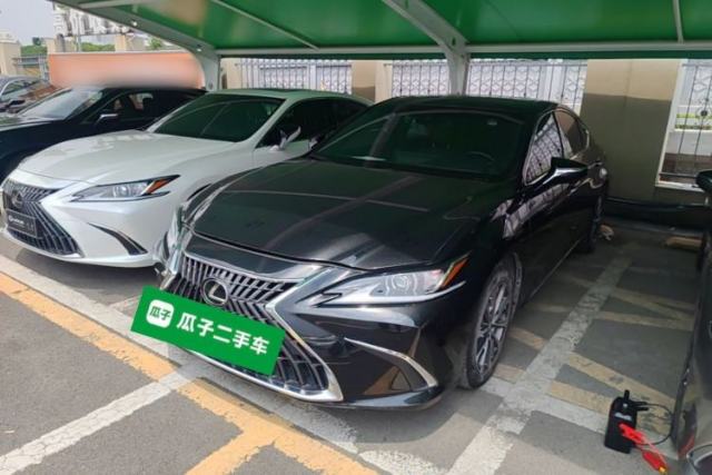 Used Lexus ES 2022 300h Excellence Edition