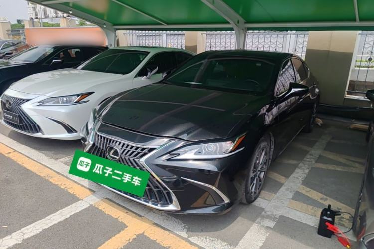 Used Lexus ES 2022 300h Excellence Edition Guazi used car, China used car export, Used car for sale, Used  cars, Cheapest cars for sale