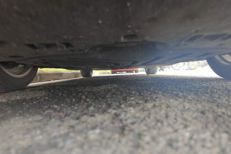 Used Lexus ES 2022 300h Excellence Edition Chassis Front