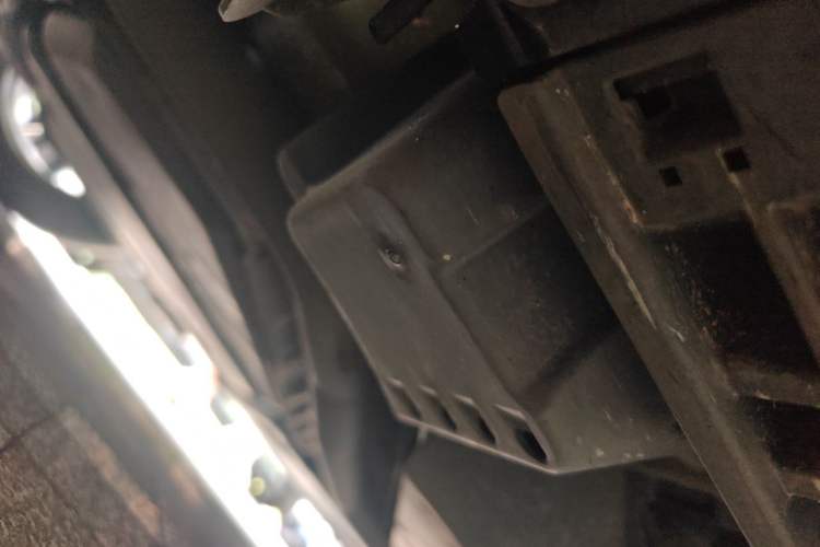 Used Lexus ES 2022 300h Excellence Edition Chassis Rear Right