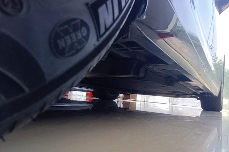 Used Lexus ES 2022 200 Excellence Edition Chassis Rear Right