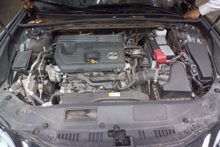 Used Lexus ES 2022 200 Excellence Edition Engine Bay