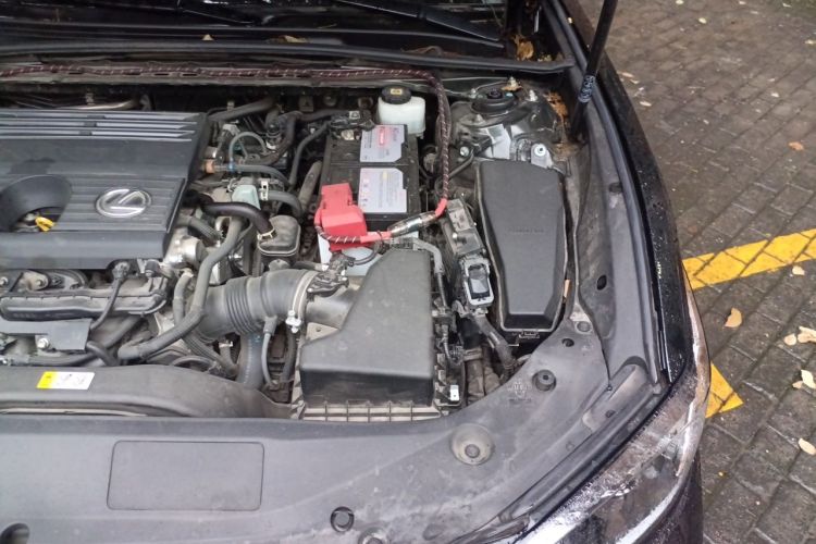 Used Lexus ES 2022 200 Excellence Edition Engine Bay Left
