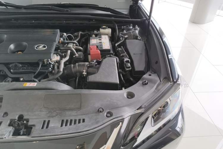 Used Lexus ES 2022 200 Luxury Edition Engine Bay Left