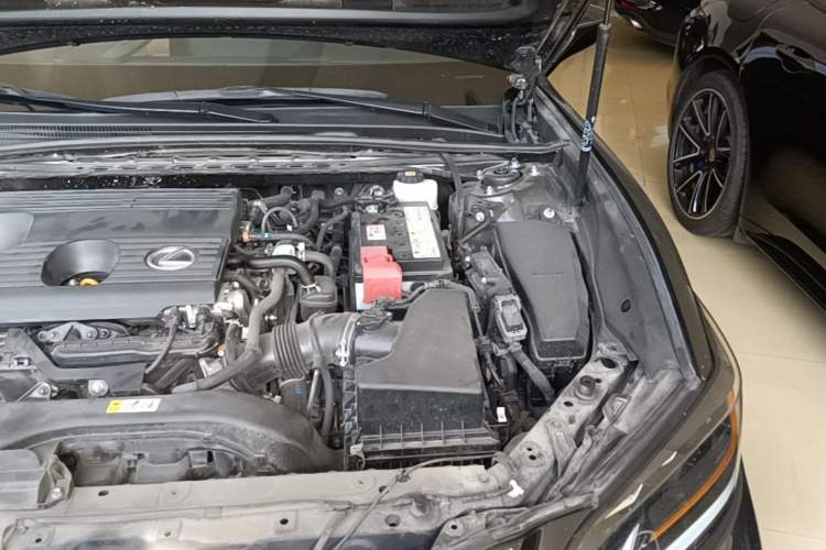 Used Lexus ES 2022 200 Excellence Edition Engine Bay Left