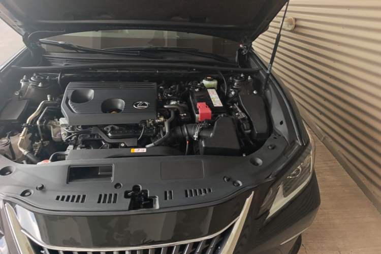 Used Lexus ES 2022 200 Excellence Edition Engine Bay Left