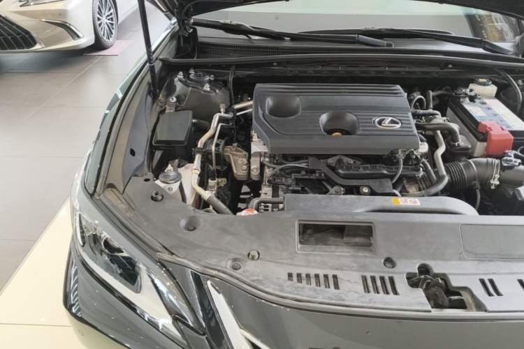 Used Lexus ES 2022 200 Luxury Edition Engine Bay Right