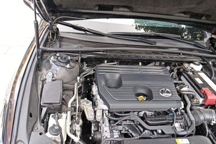 Used Lexus ES 2022 200 Excellence Edition Engine Bay Right