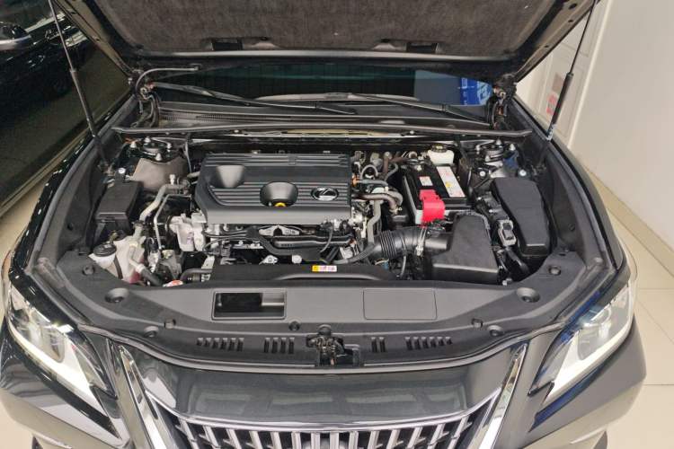 Used Lexus ES 2022 200 Excellence Edition Engine Bay