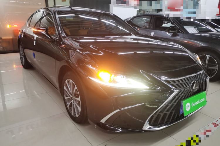 Used Lexus ES 2022 200 Excellence Edition Exterior 1