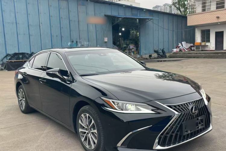 Used Lexus ES 2022 200 Excellence Edition Exterior 2
