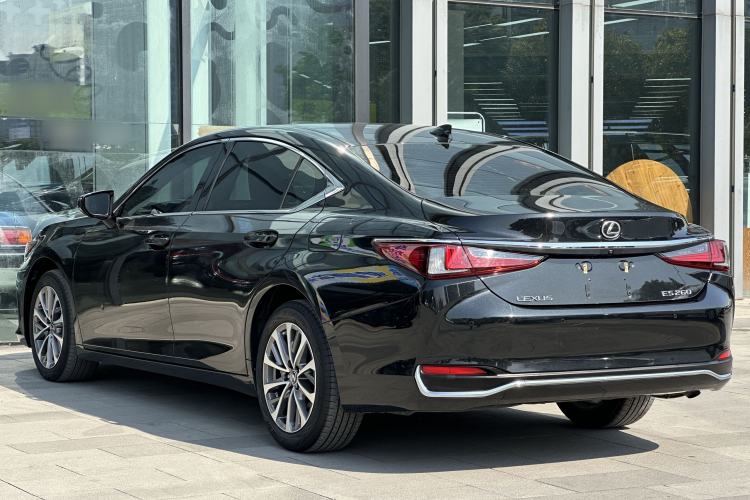 Used Lexus ES 2022 200 Excellence Edition Exterior 5