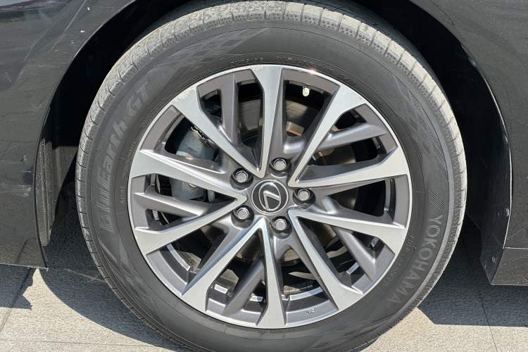 Used Lexus ES 2022 200 Excellence Edition Exterior 9