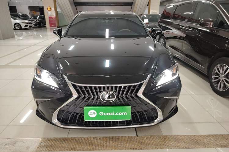 Used Lexus ES 2022 200 Excellence Edition Front
