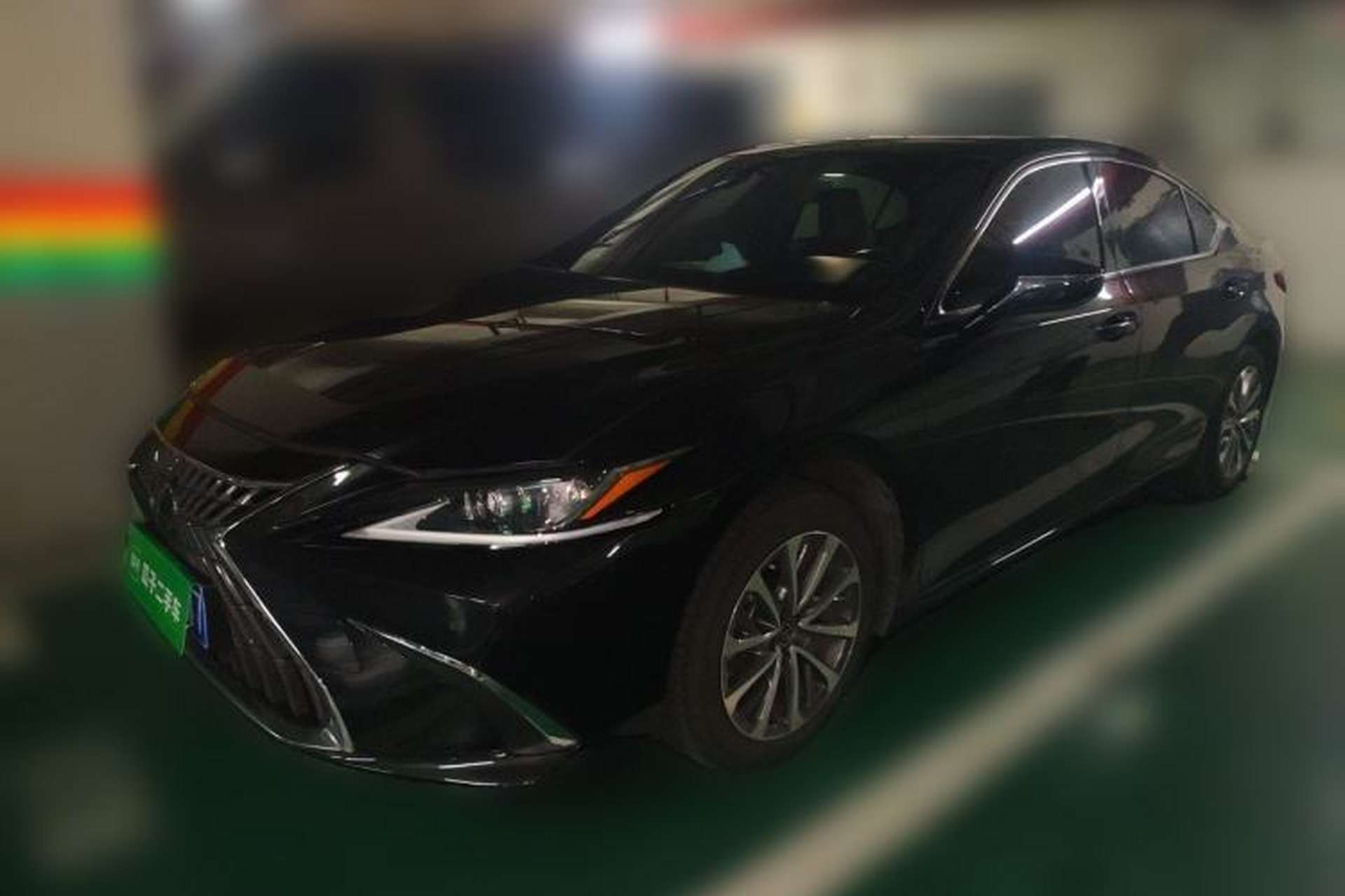 Used Lexus ES 2022 200 Excellence Edition Front Left 45 Deg