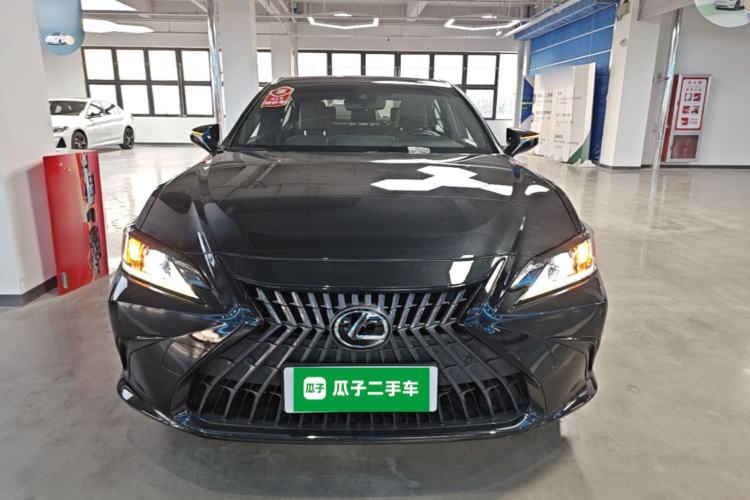Used Lexus ES 2022 200 Excellence Edition Front
