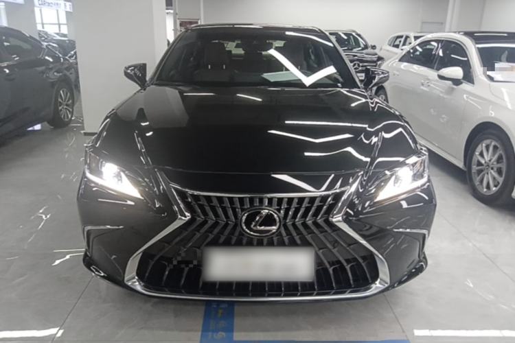 Used Lexus ES 2022 200 Excellence Edition Front