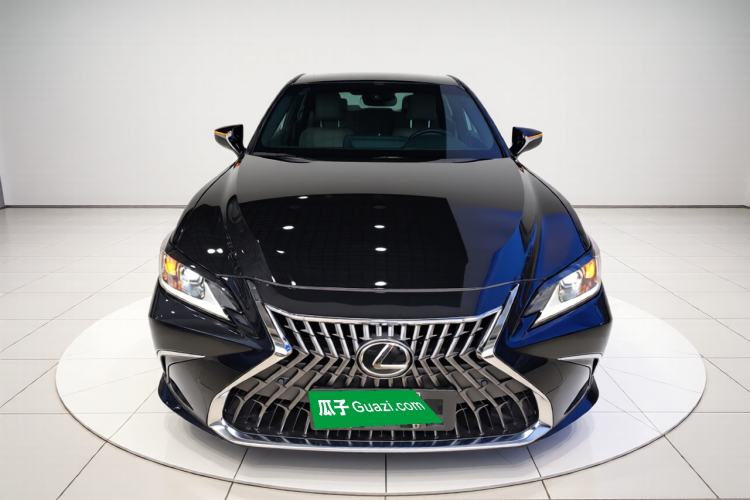 Used Lexus ES 2022 200 Excellence Edition Front