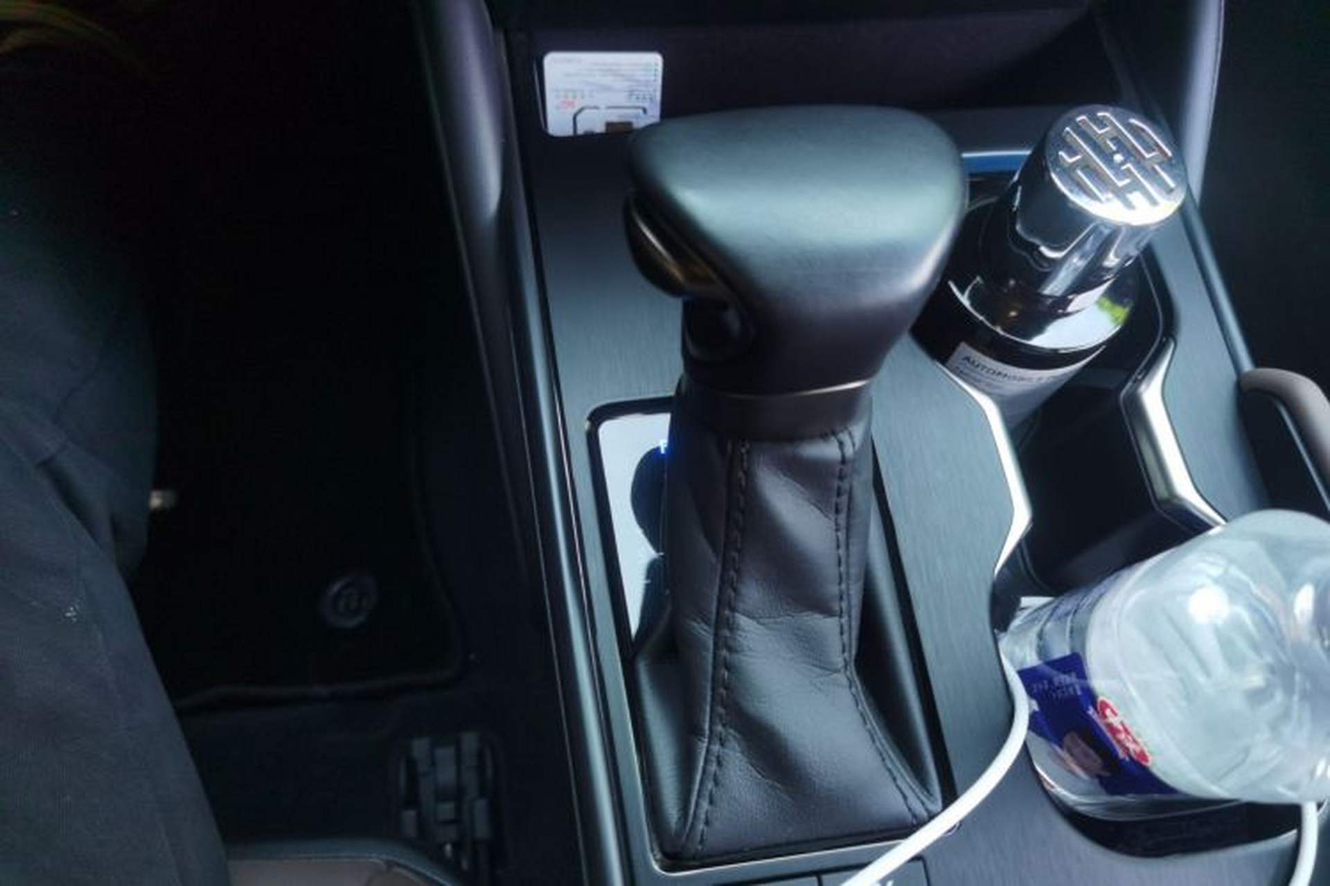 Used Lexus ES 2022 300h Deluxe Edition Gear Lever