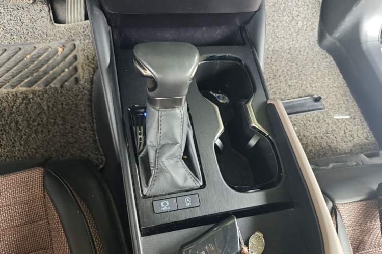 Used Lexus ES 2022 200 Excellence Edition Gear Lever