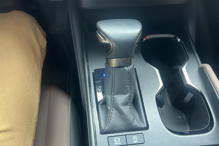 Used Lexus ES 2022 200 Excellence Edition Gear Lever